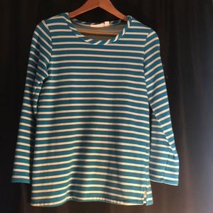 Basic blue and white striped causal wear shirt